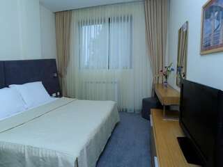 Отель Hotel Vukov Most Никшич Люкс с 1 спальней-7