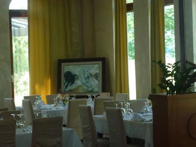 Отель Hotel Vukov Most Никшич-18